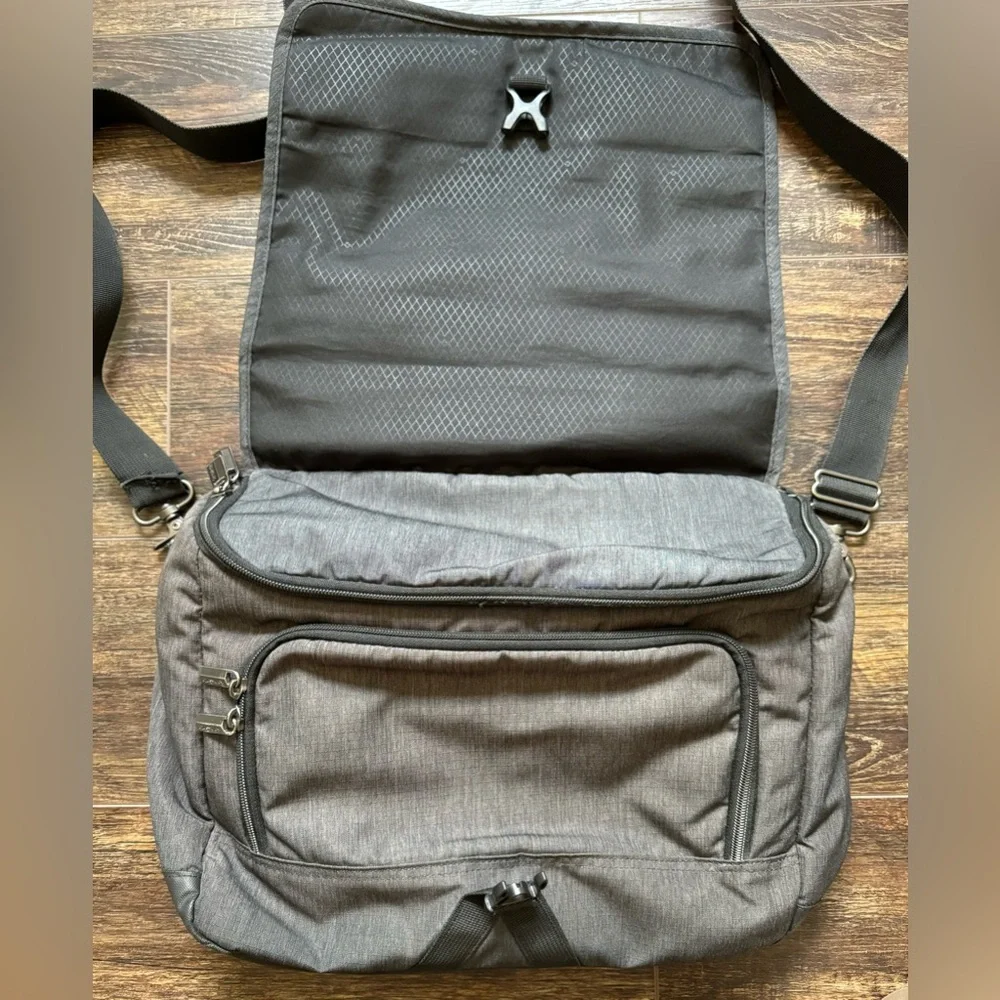Samsonite Computer Bag